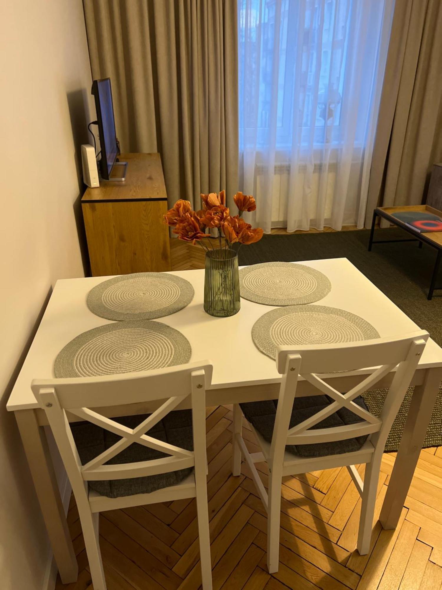 Zielona Ochota Apartment Varşovia Exterior foto